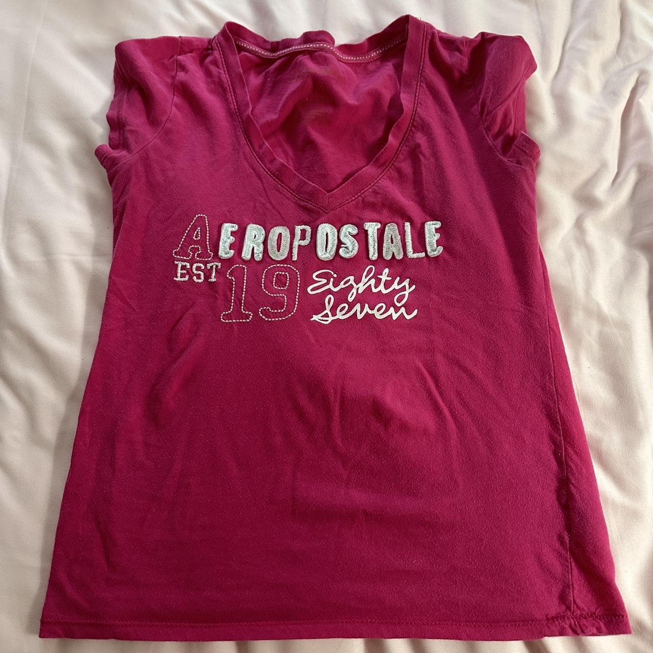 Aeropostale pink tee tag says size medium but is a... Depop
