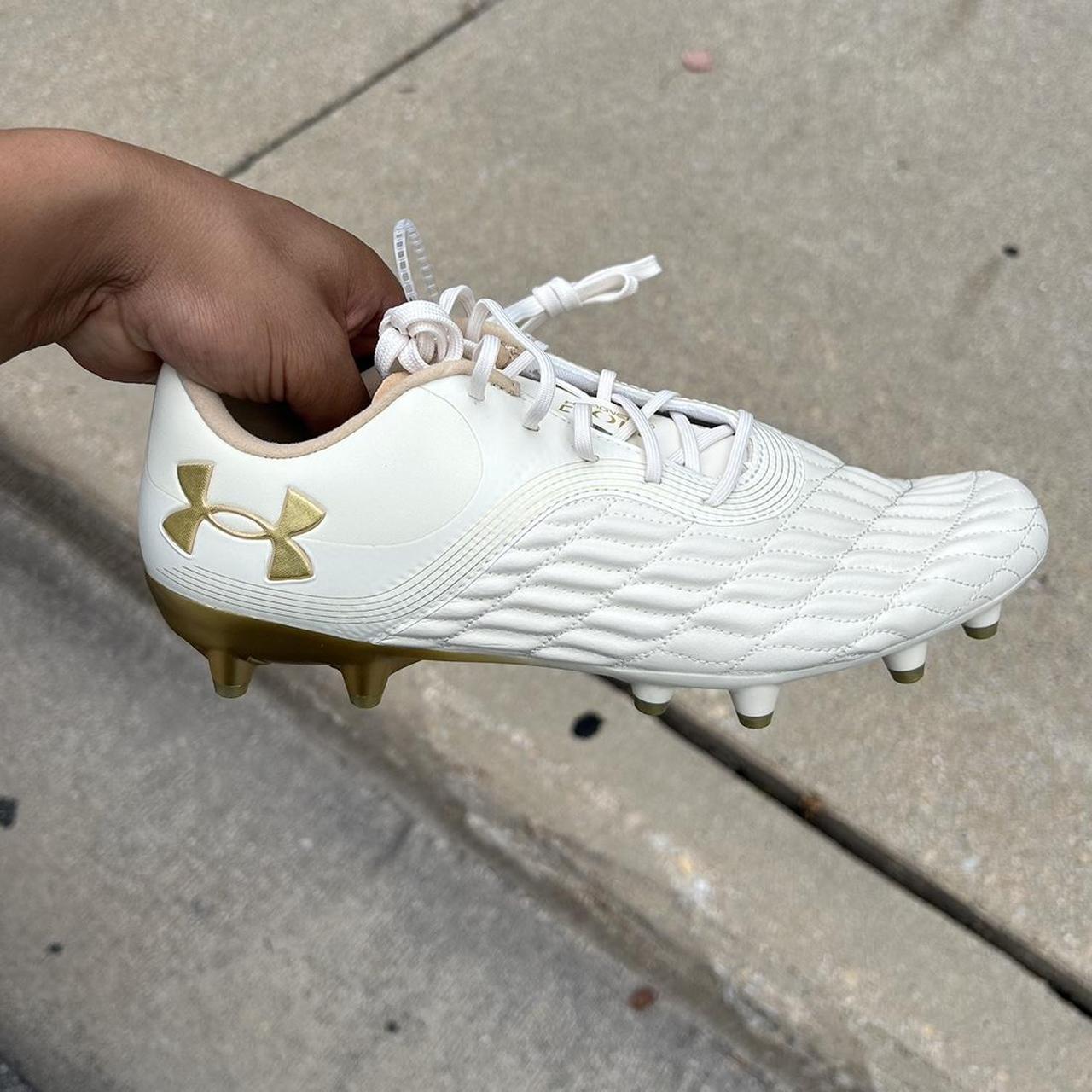 Under Armour Magnetico orders Clone Soccer Cleats Size 9.5