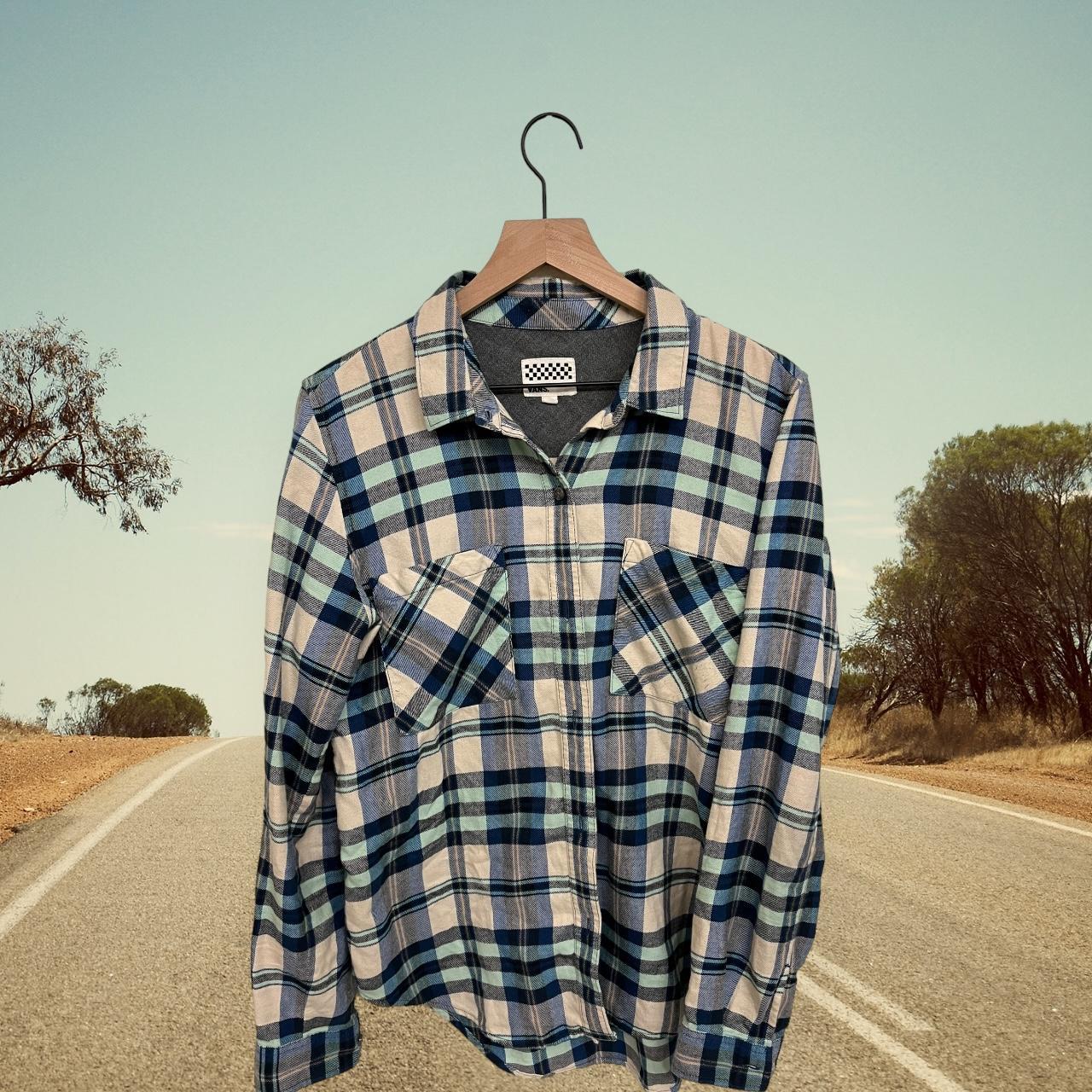 Vans off the shops wall flannel