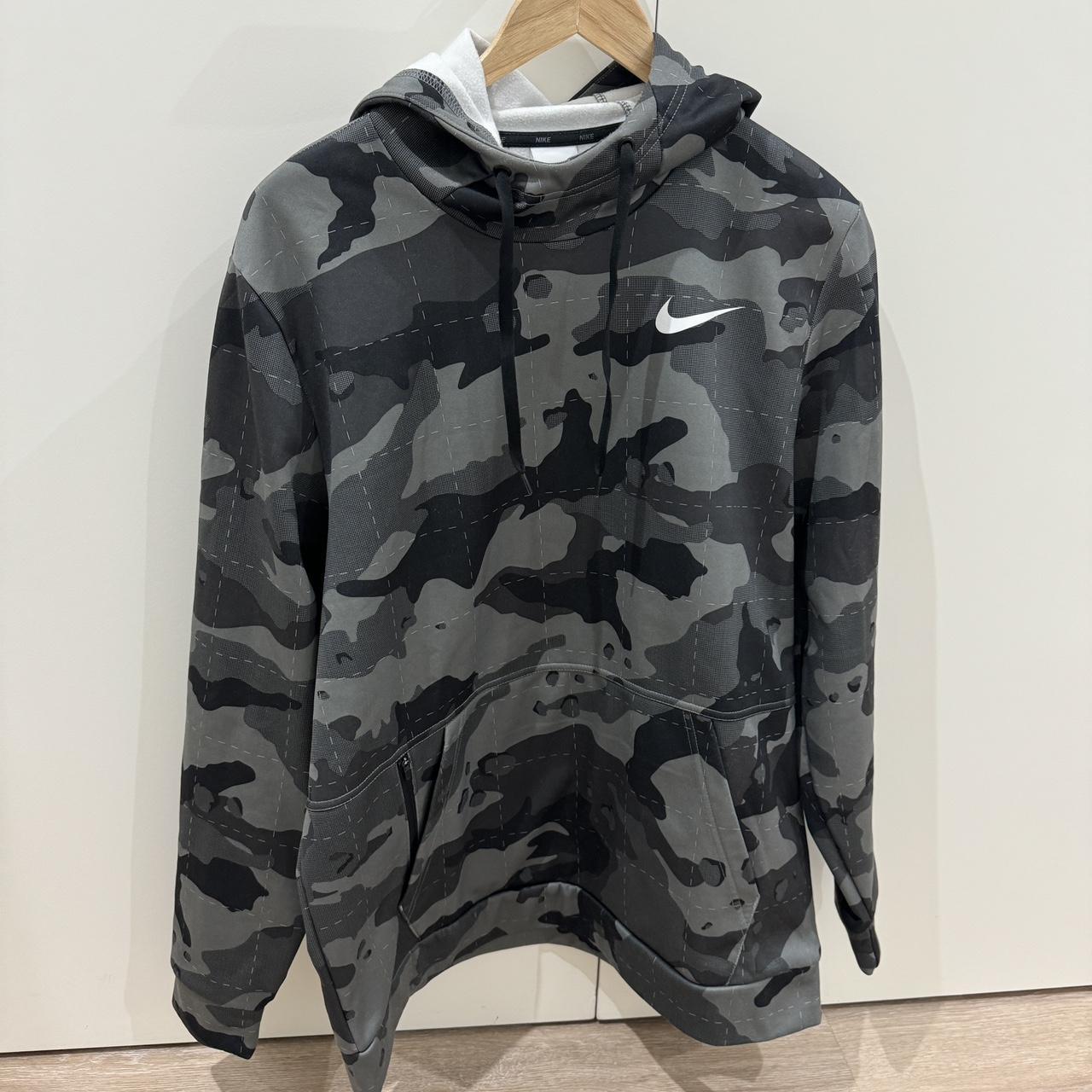 Nike Therma Fit Camo Hoodie