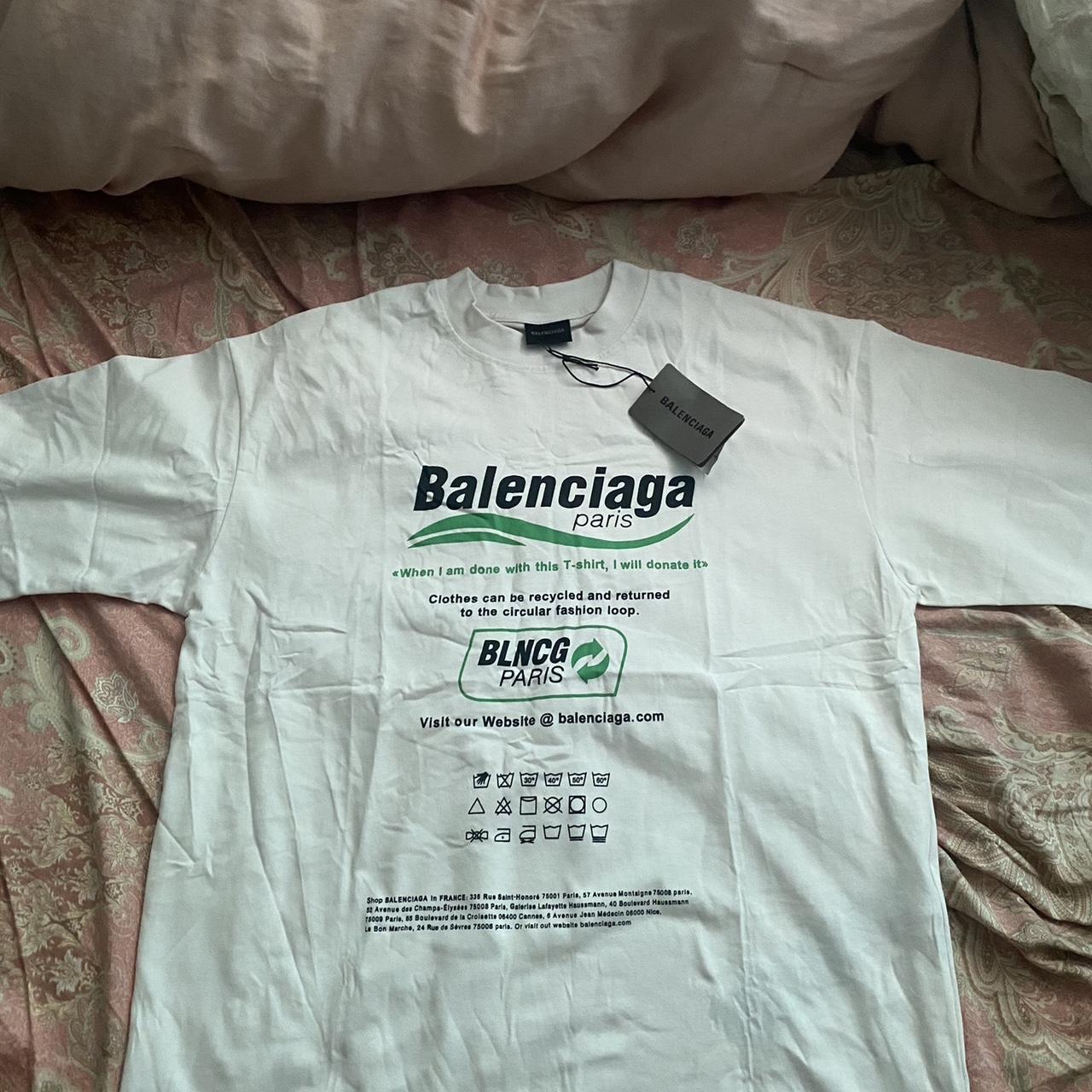 Balenciaga recycle tee, brand new,