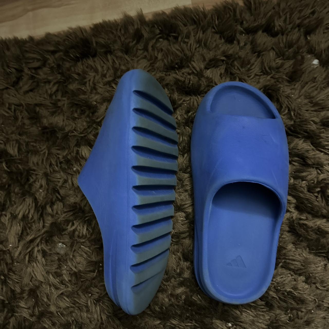 yeezy slides mineral blue
