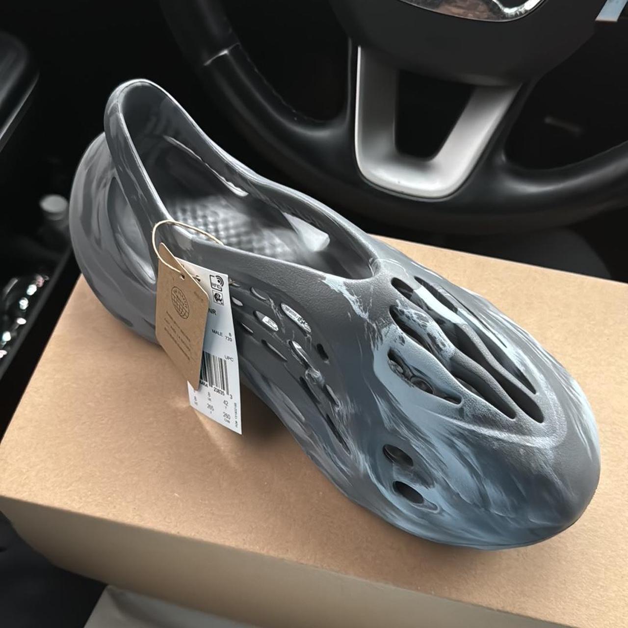 yeezy foam runner size 8 womens