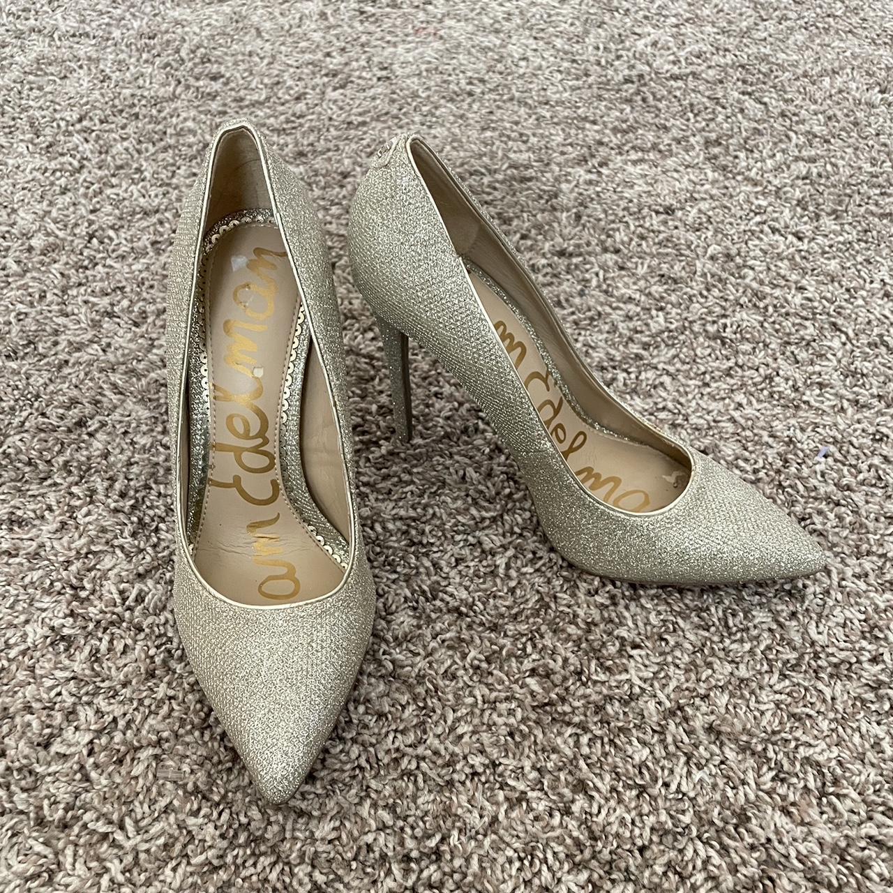 Sam edelman danna on sale pointy toe pump