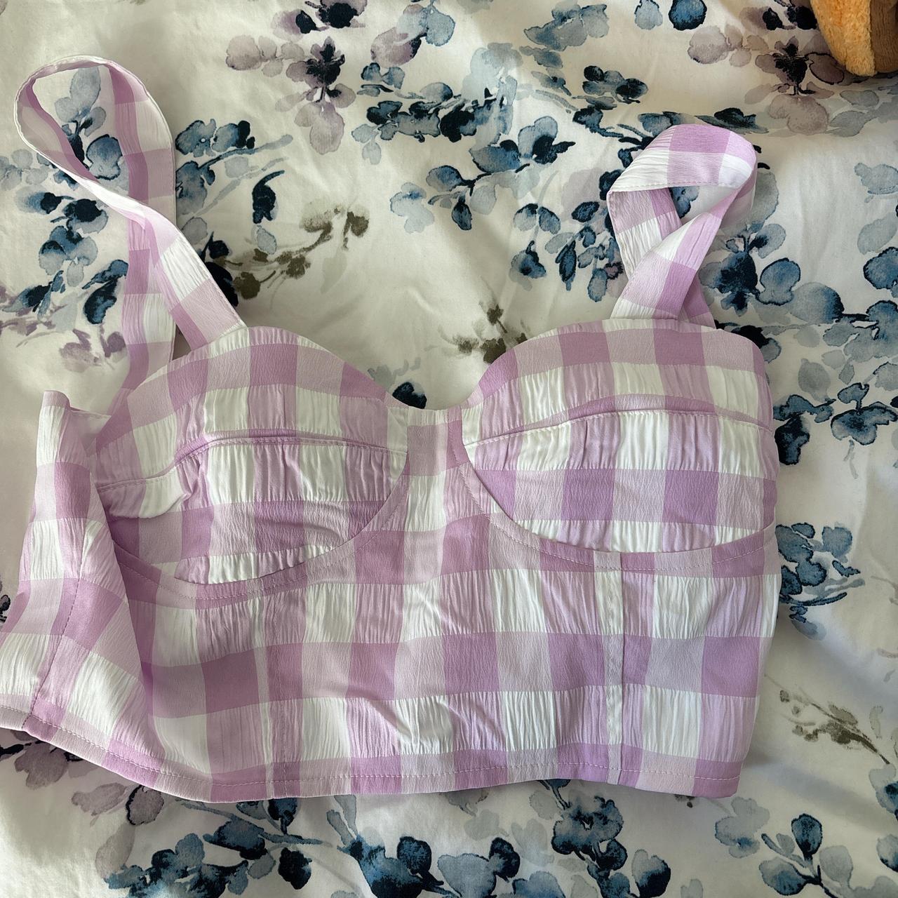 item listed by elyana_8