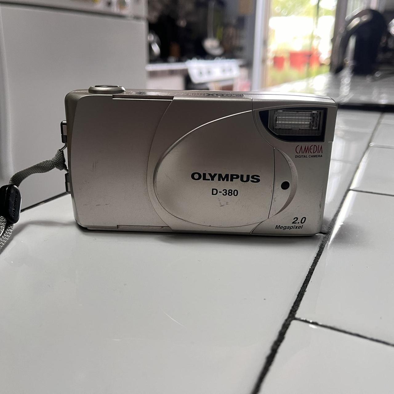Olympus D380 Digital Camera Doesn’t come with... Depop
