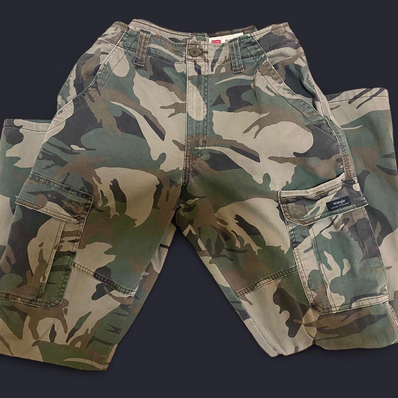 item listed by alycthrifts