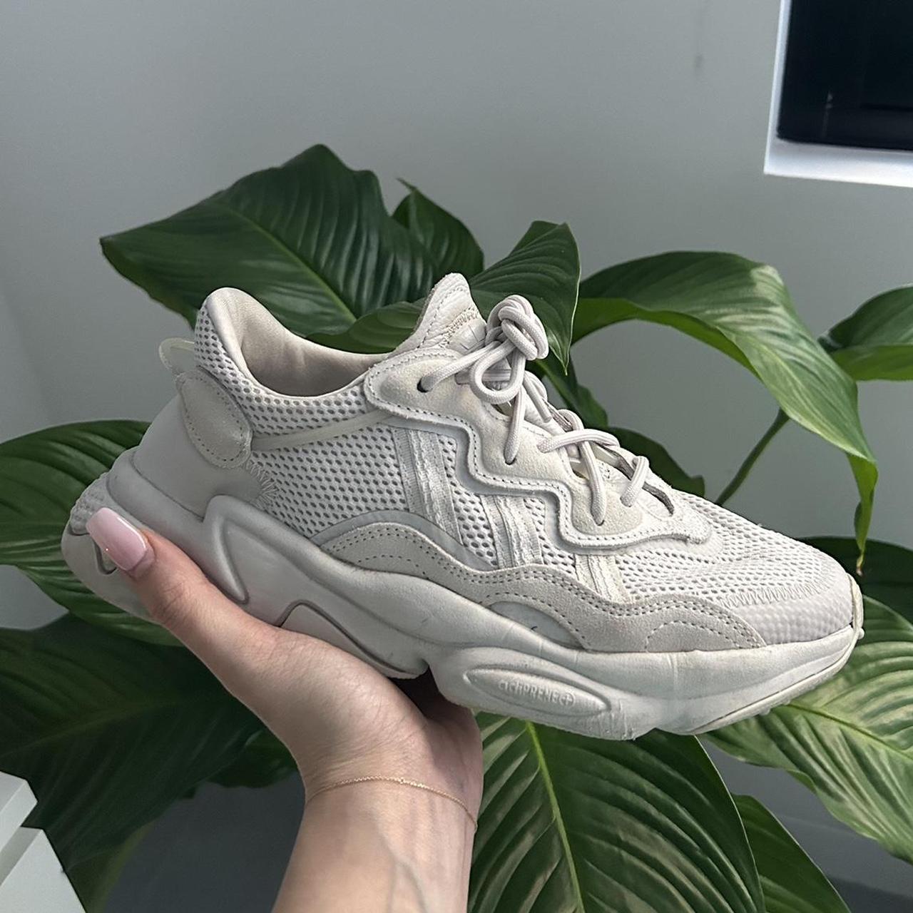 アオのハコ アディダス『BREAK START MID』×『アオのハコ』 レトロな