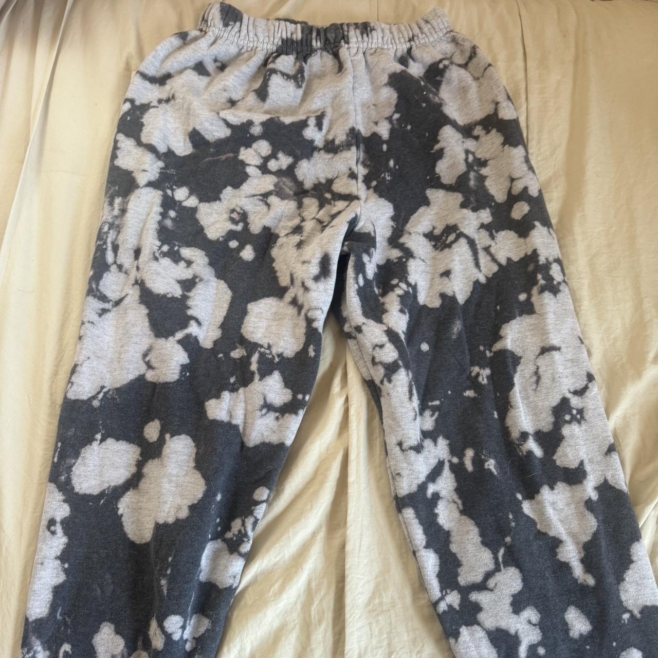 urban tie dye sweats - Depop