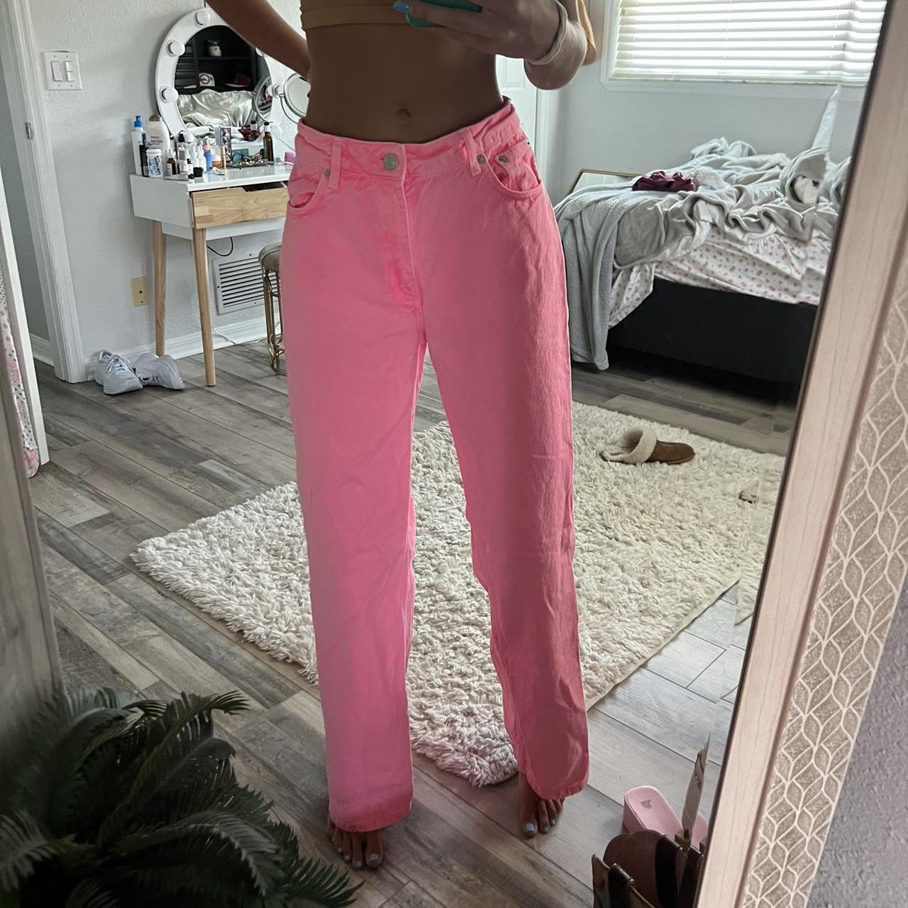 Neon pink wide leg Zara jeans #zara #pinkjeans #jeans - Depop