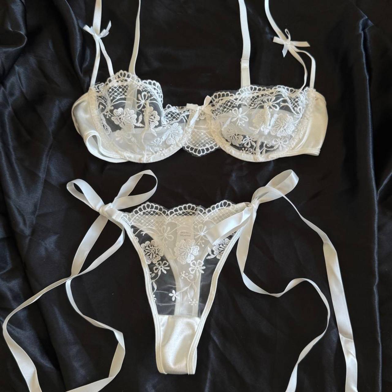 item listed by hekate_shop