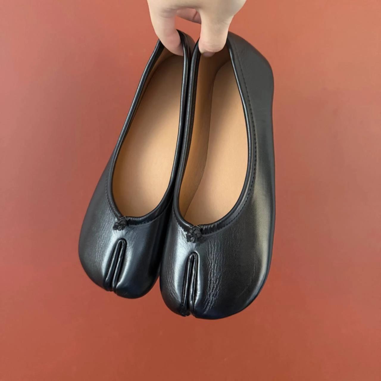 item listed by hekate_shop