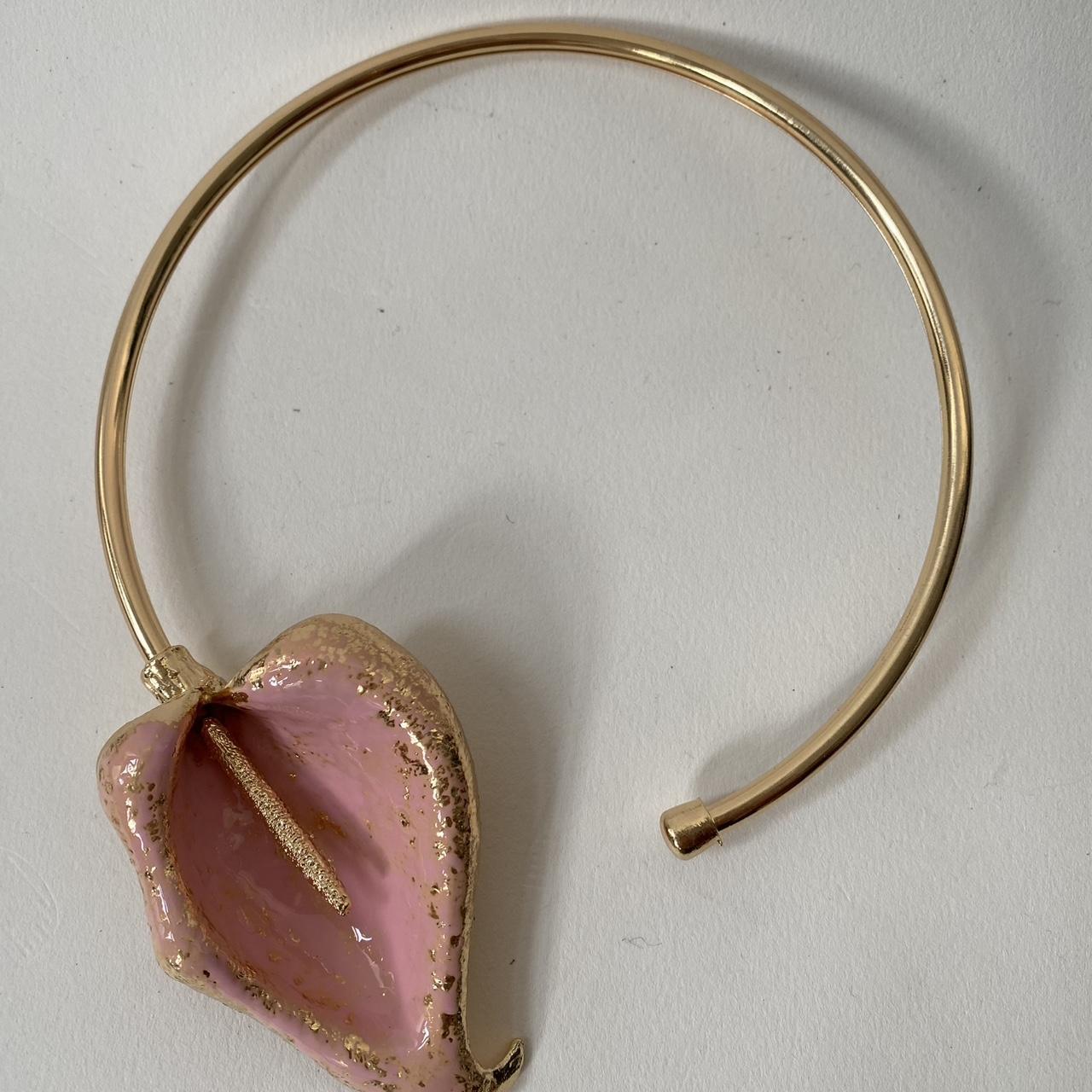item listed by hekate_shop
