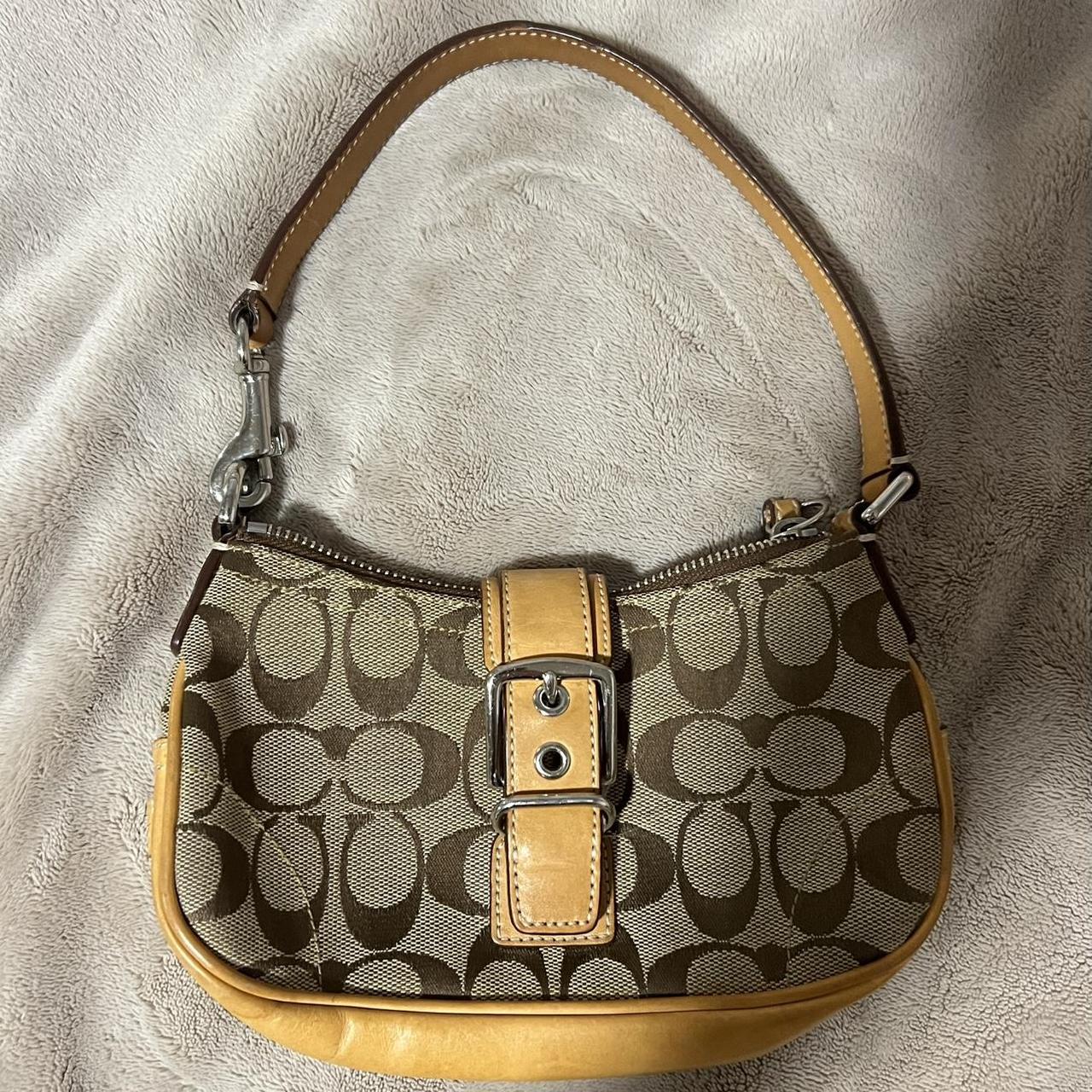 item listed by pauuu00_