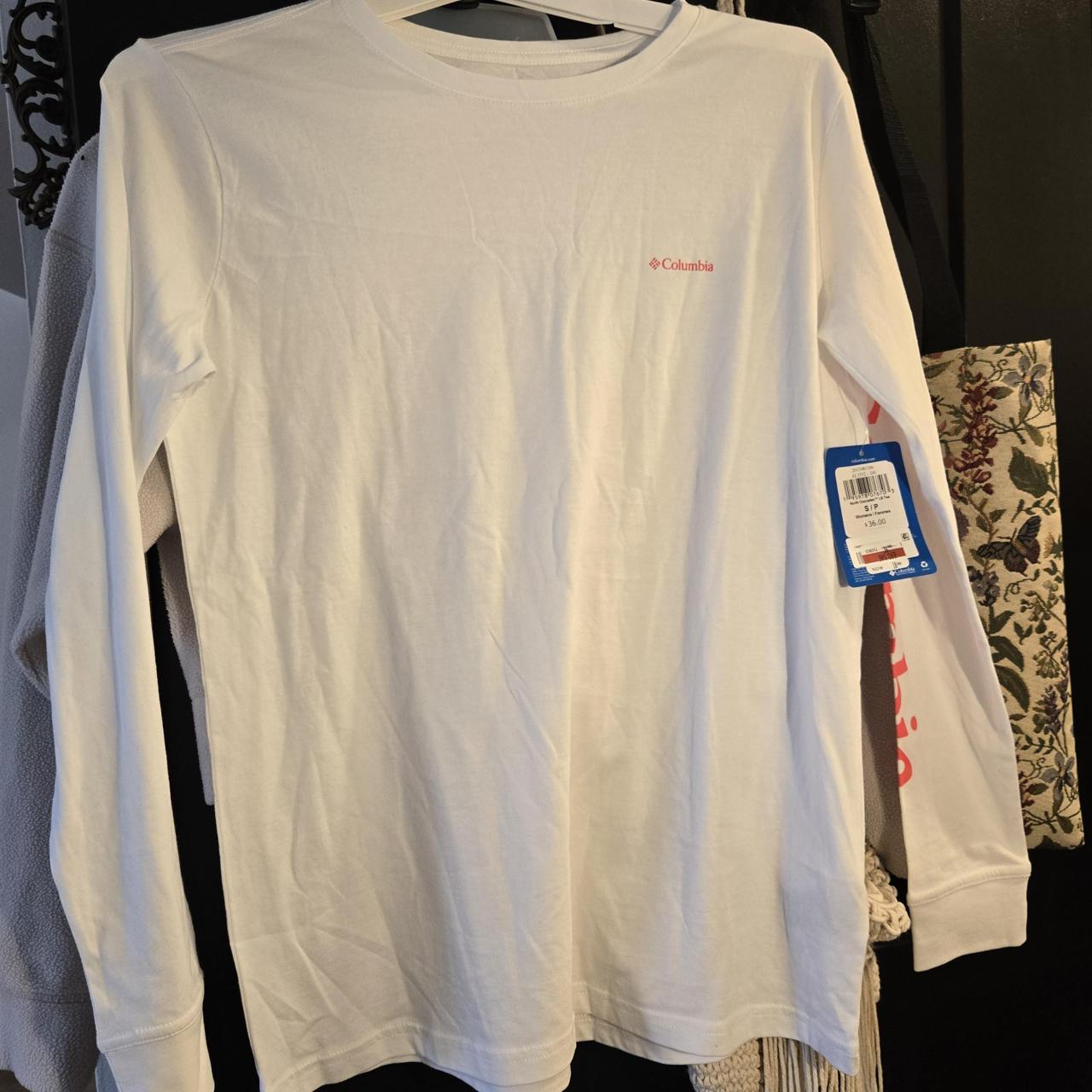 item listed by 65rosesthrift