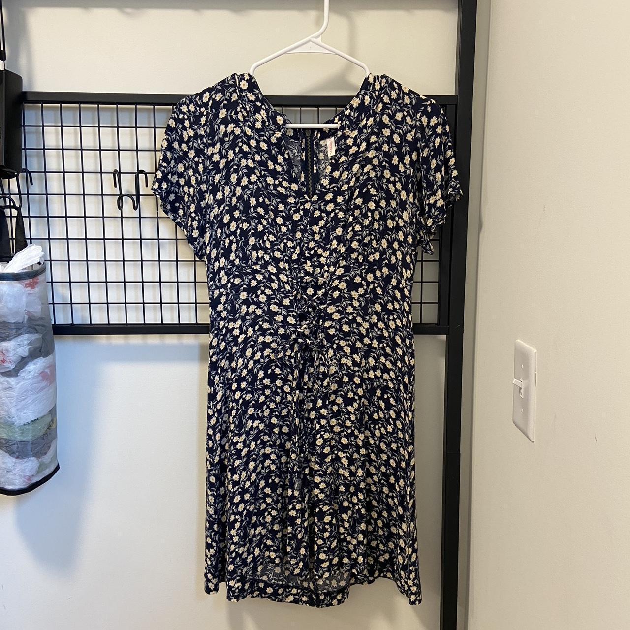 Xhilaration Women's Dress - Blue - S – NWOT Women's shirt sleeve dress by Xhilaration. …