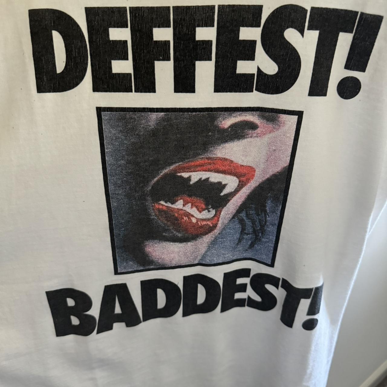 2009 Supreme Deffest! Baddest! Tee White , Size-...