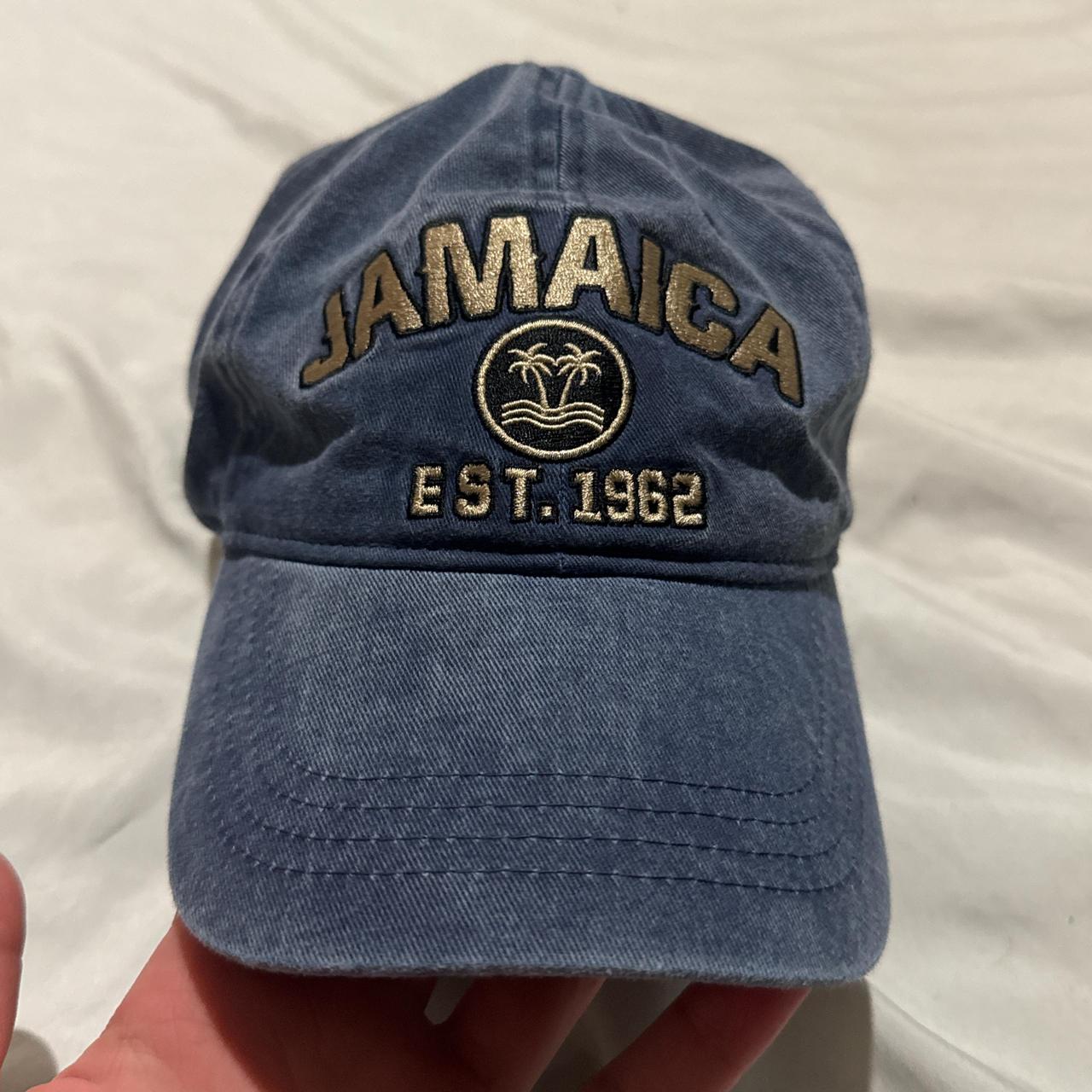 item listed by anthonyluna246