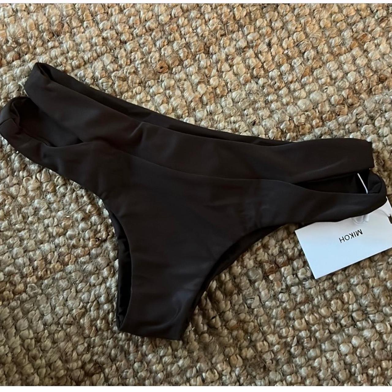 item listed by auralie_ca