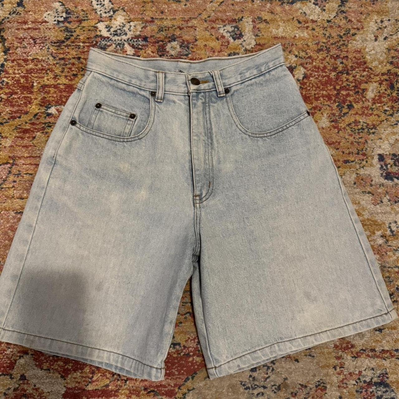item listed by cassjeanl
