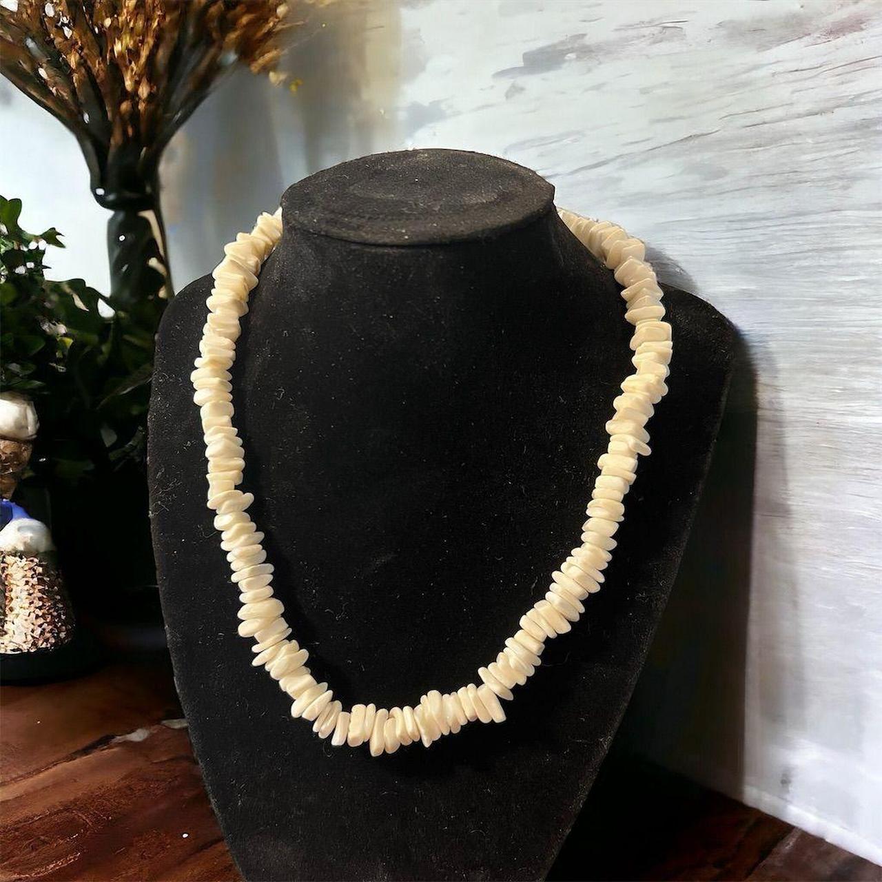 Vintage 1980s Puka Shell Beaded Necklace Silver Tone | Depop