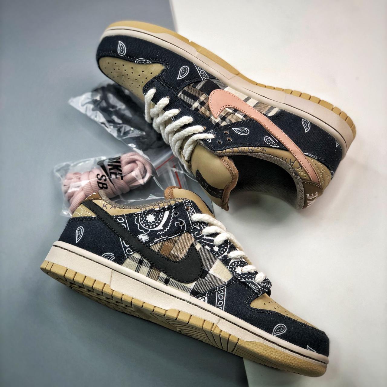 Nike Travis Scott X Nike SB Dunk Low 