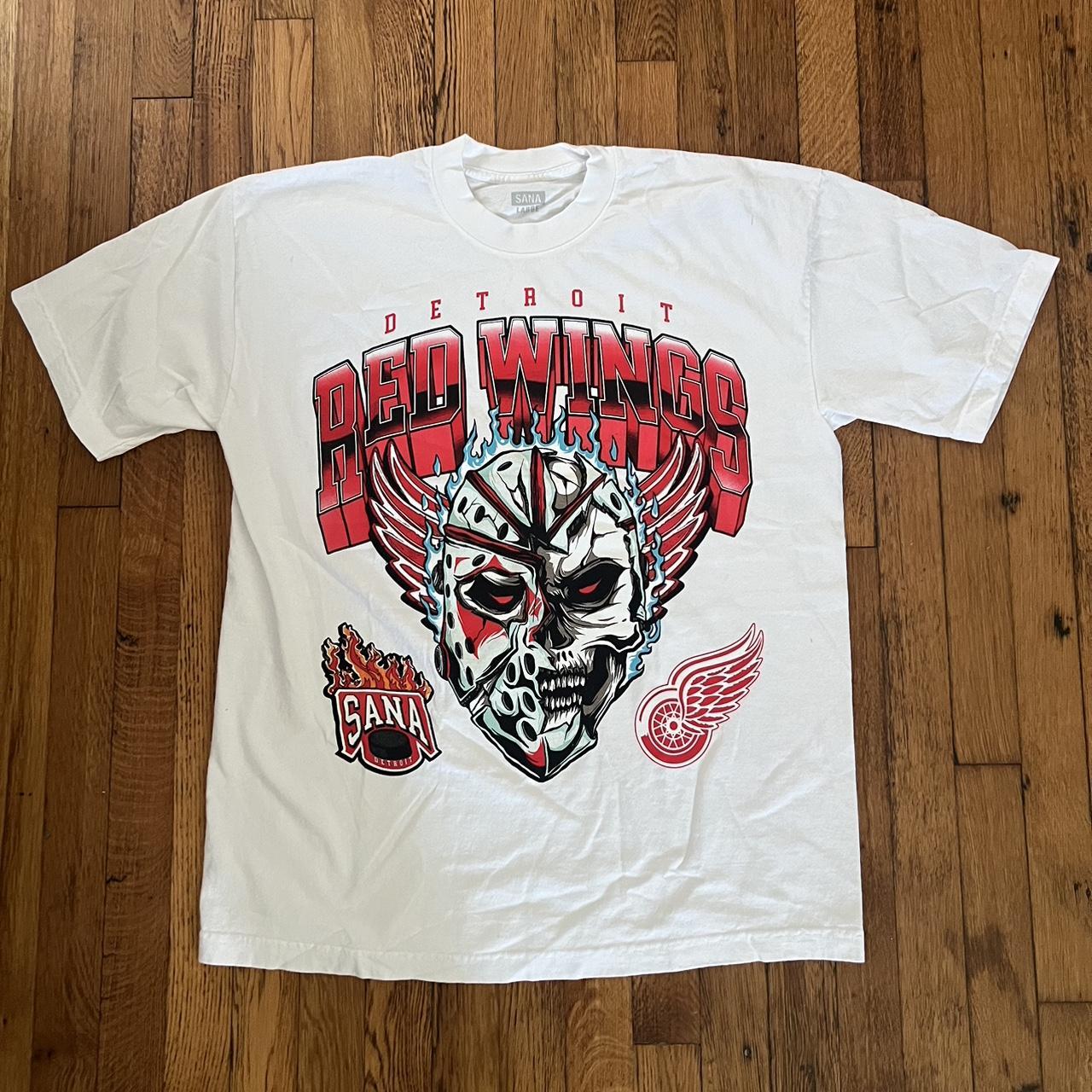 SANA DETROIT RED WINGS MASK TEE BRAND NEW 10/10 - Depop