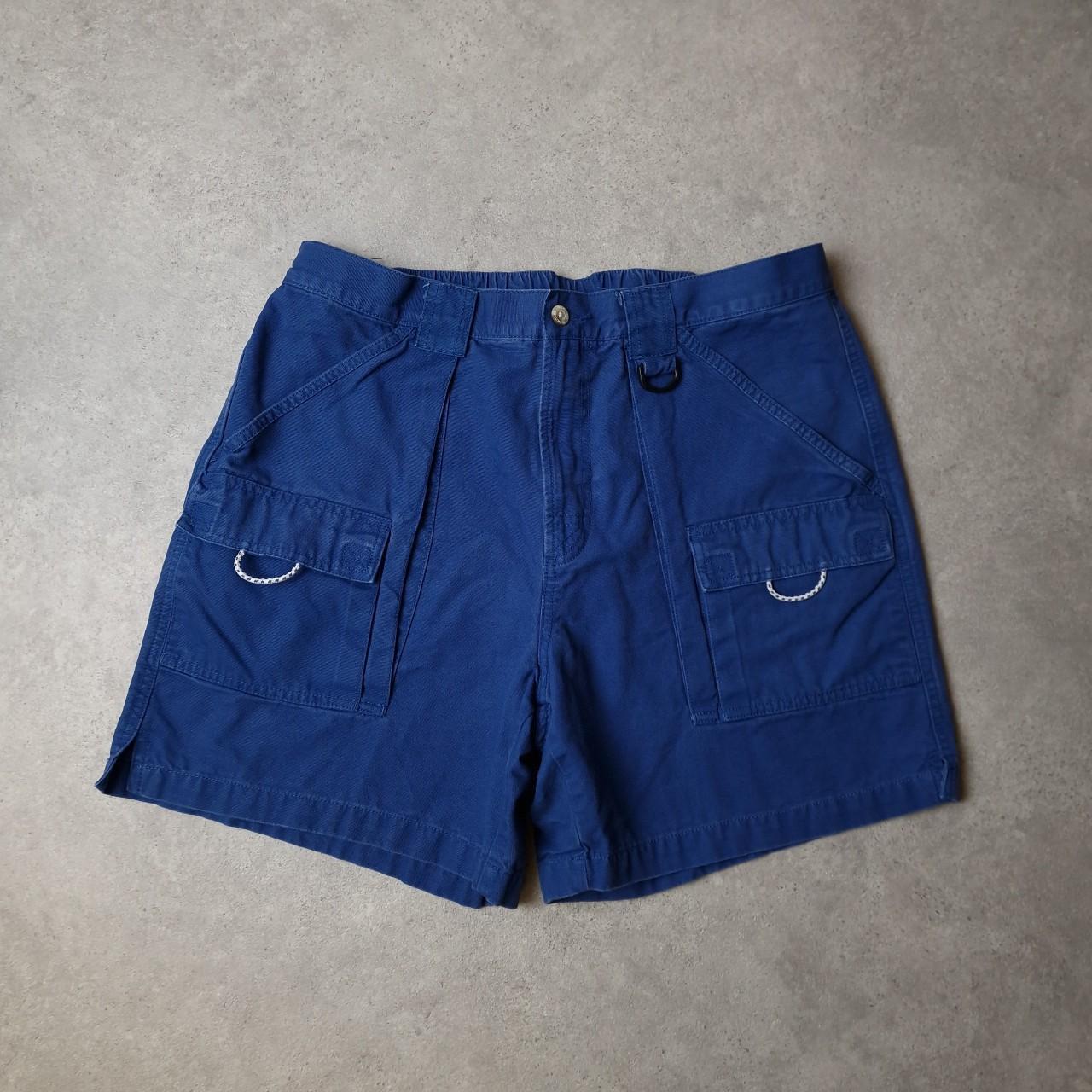 Vintage columbia pfg shorts. Cargo style in navy