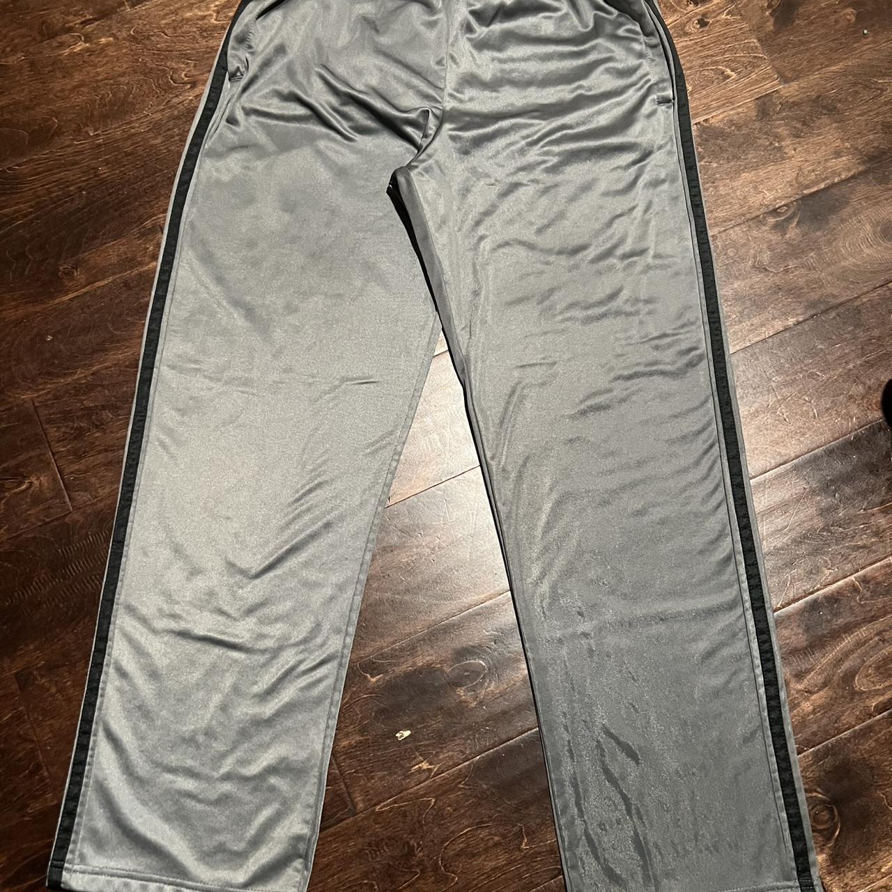 item listed by vic_gwap