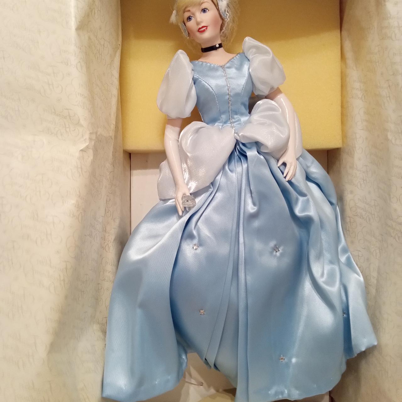 Cinderella Franklin Heirloom Dolls. New old. Depop