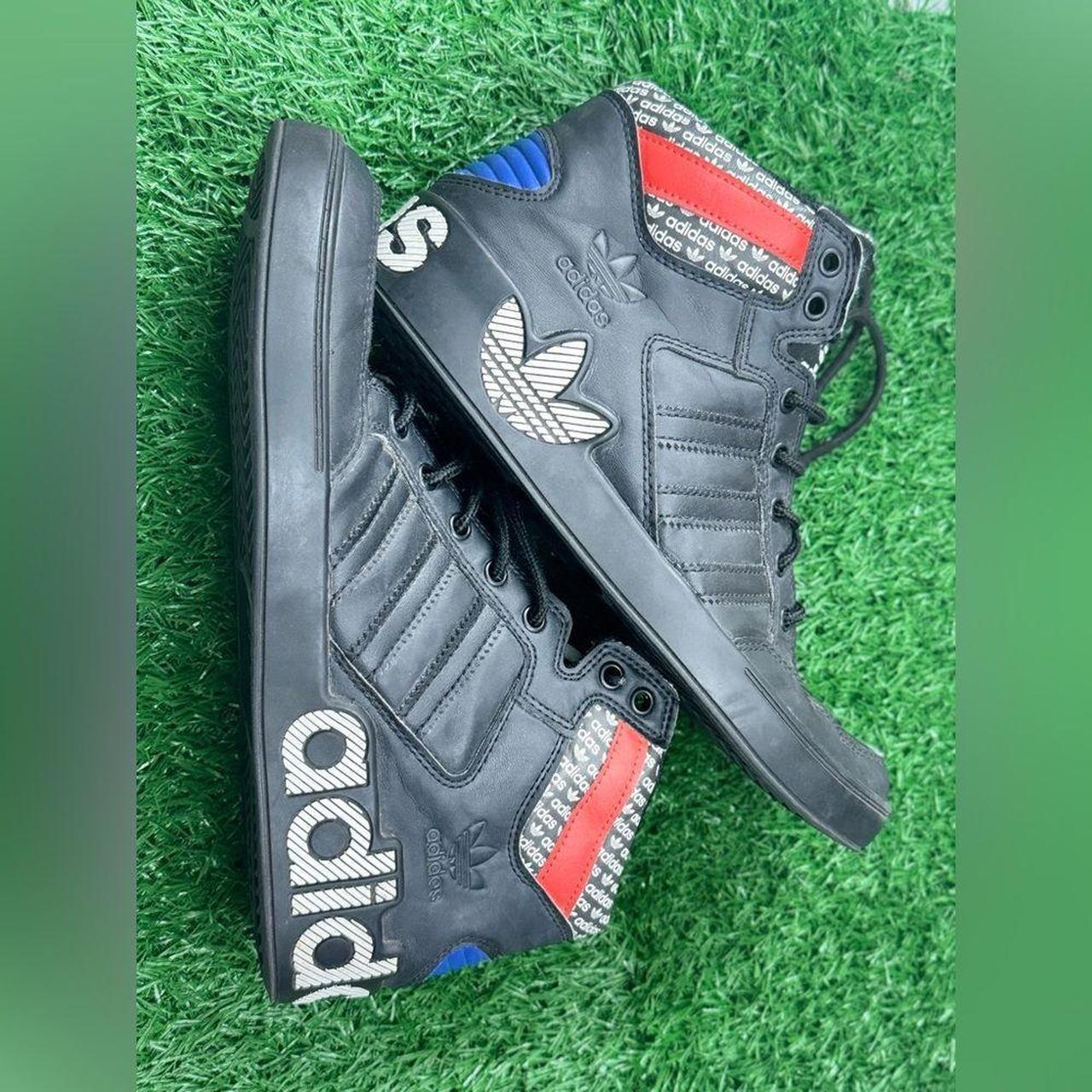 item listed by thiscountshoppe