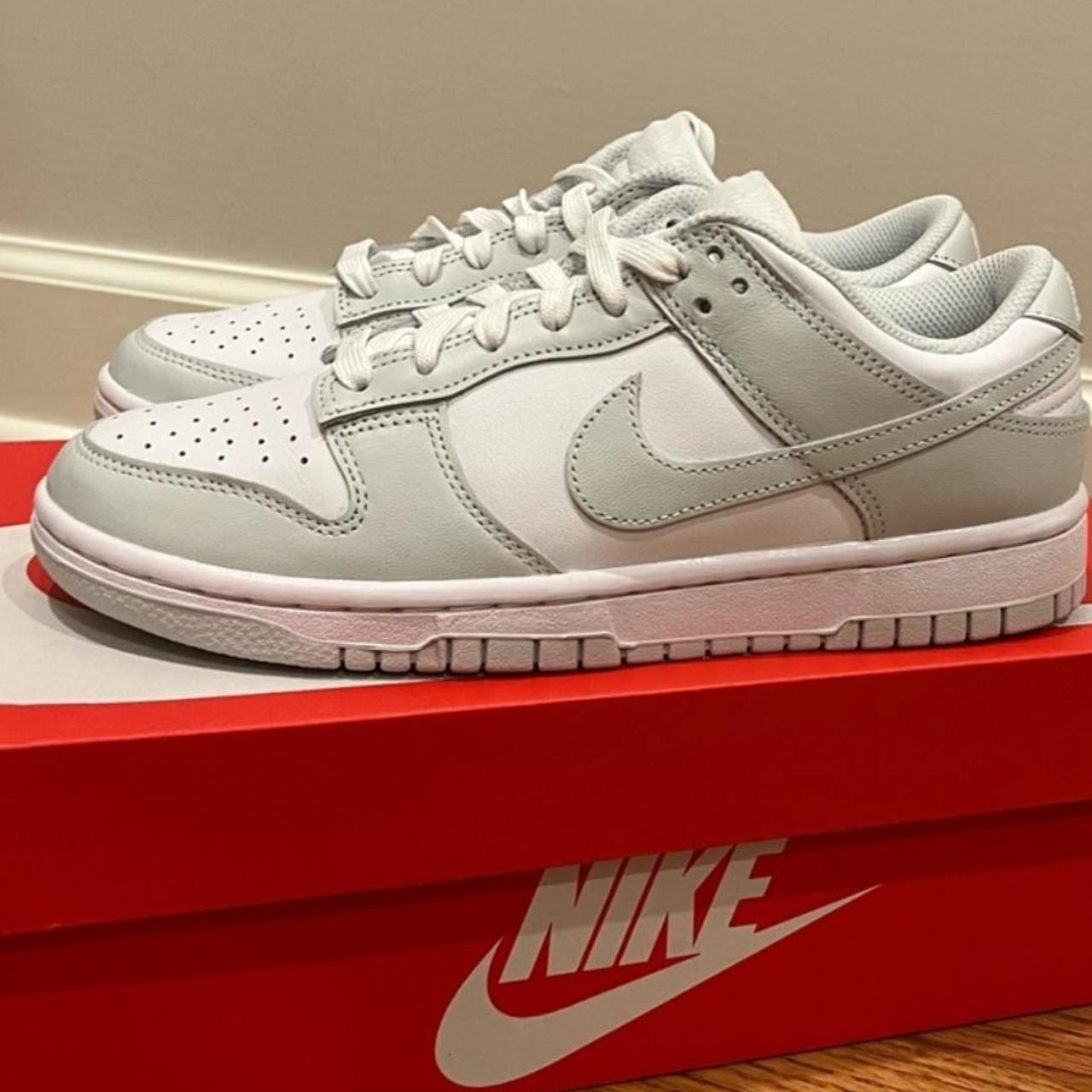 nike dunks photon dust