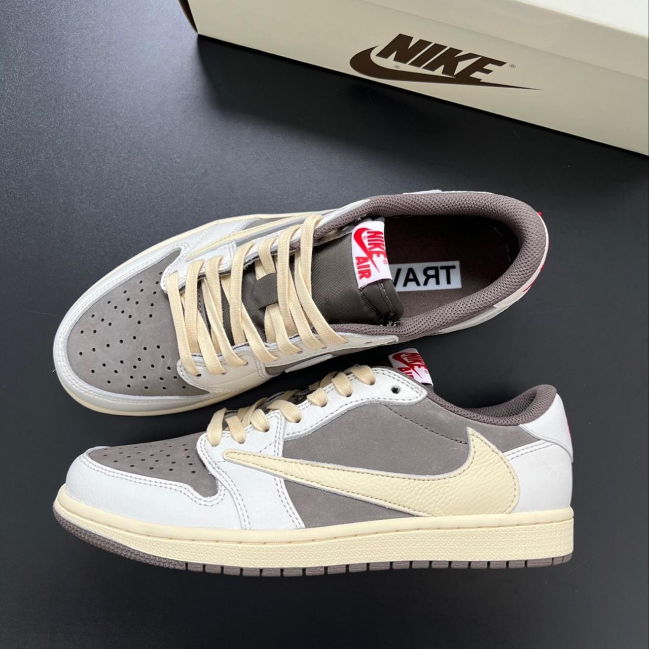 Travis Scott x Air Jordan 1 Low OG SP