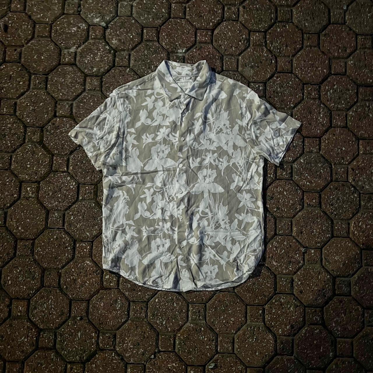 item listed by gg_snky