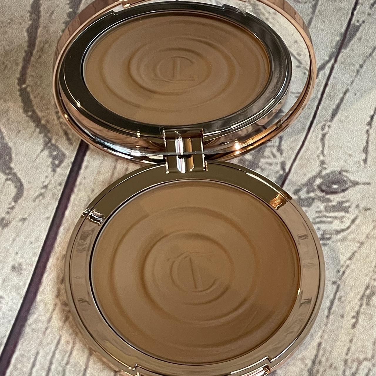 Charlotte Tilbury Science + Color Son Kissed Glow... - Depop