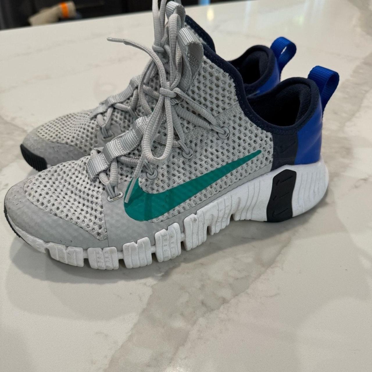 item listed by 0valleythreads0