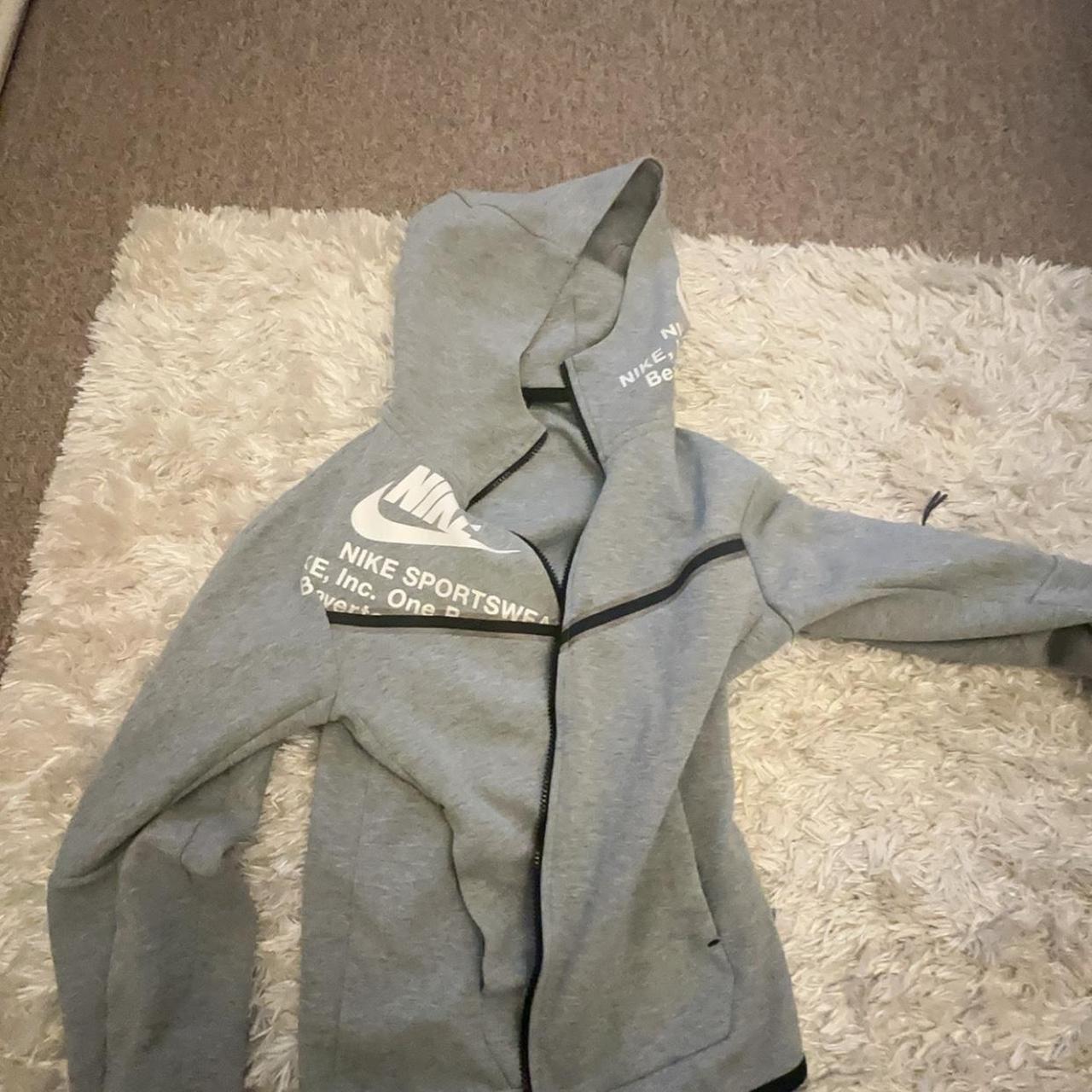 item listed by kynoxy7