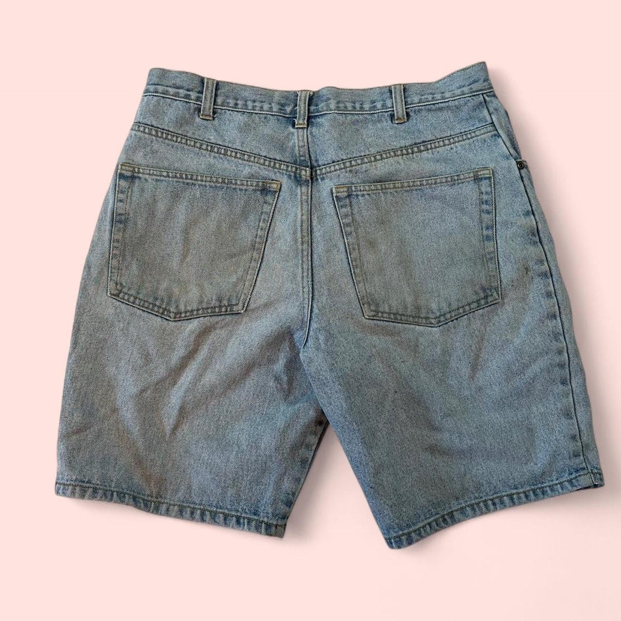 item listed by realonesvintage