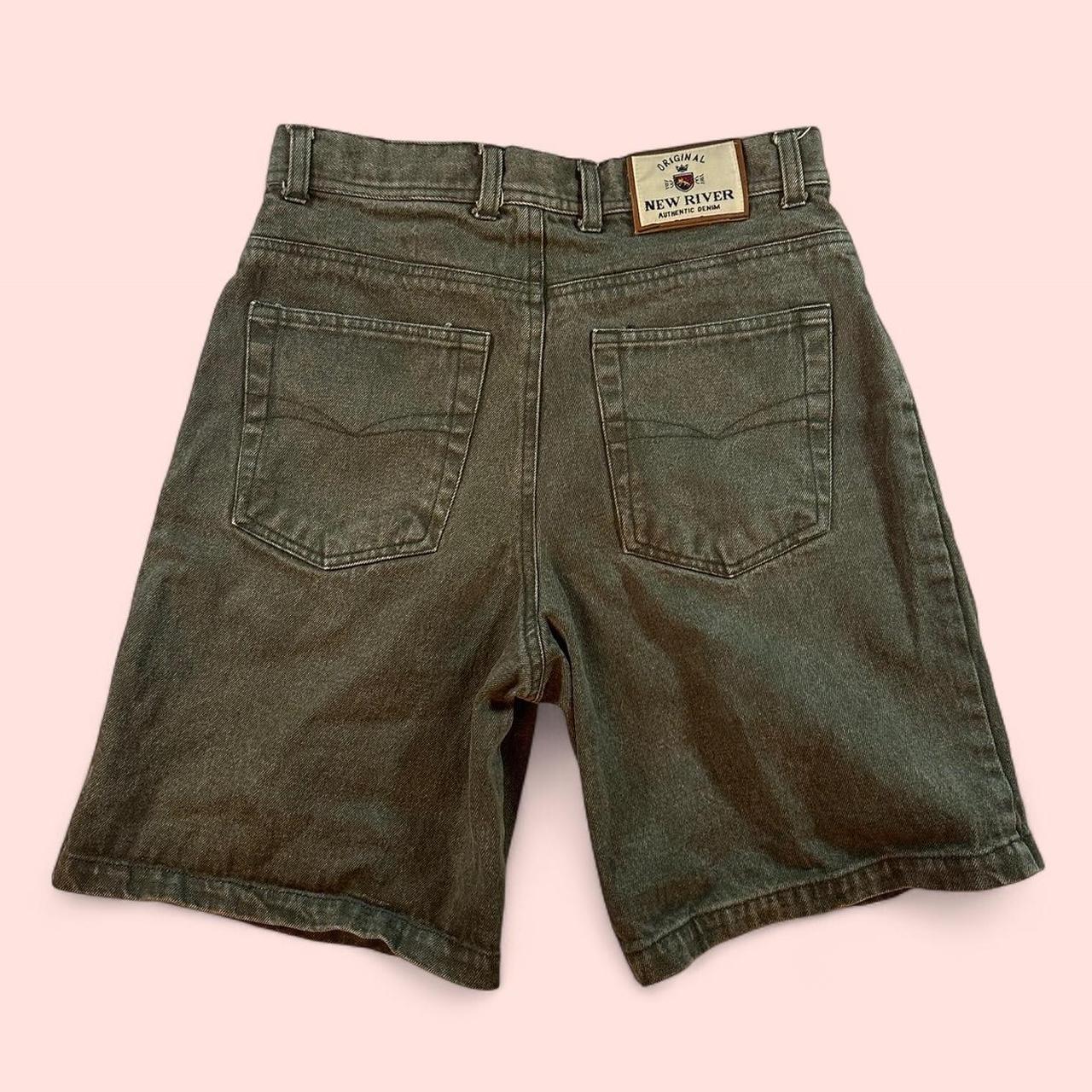 item listed by realonesvintage