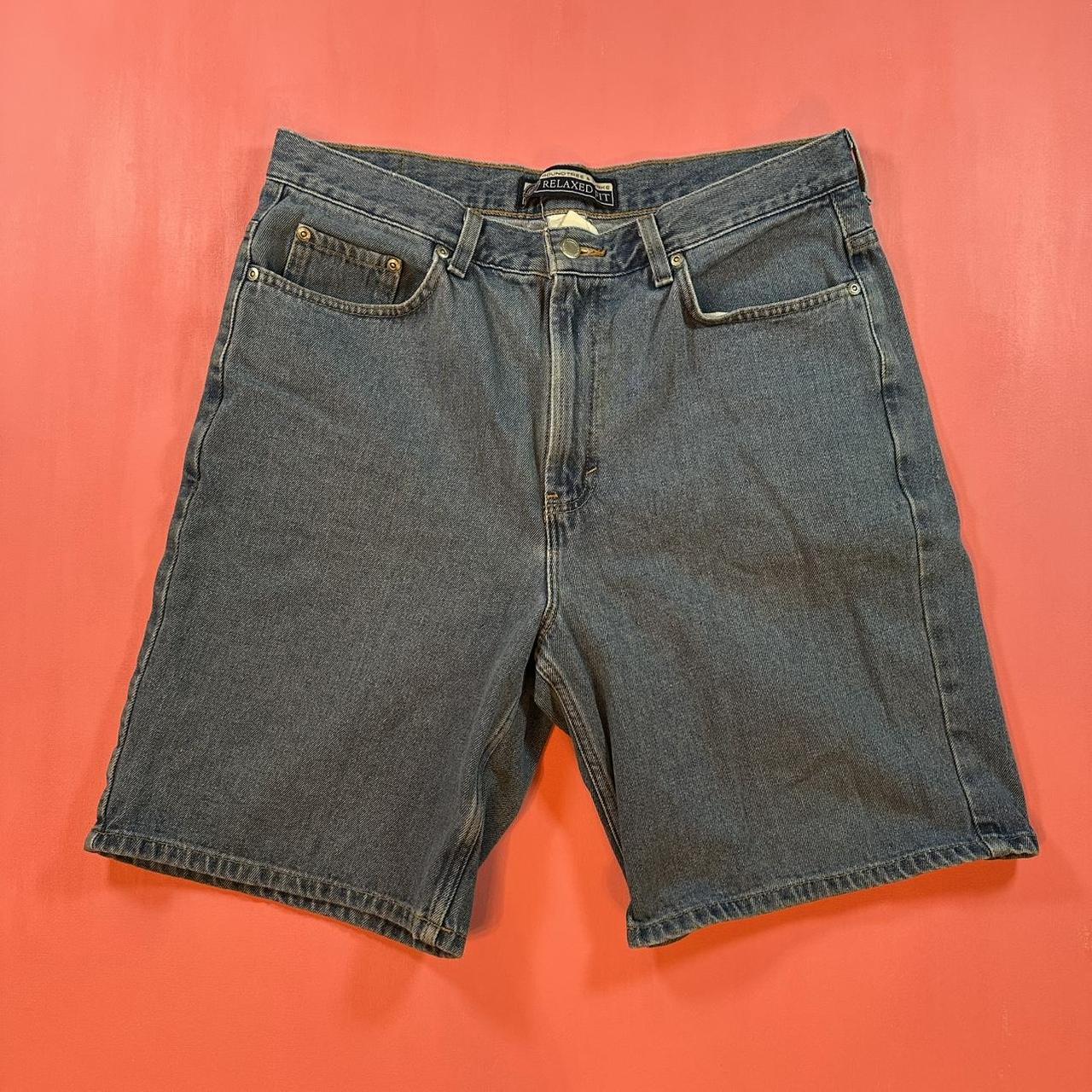 item listed by realonesvintage