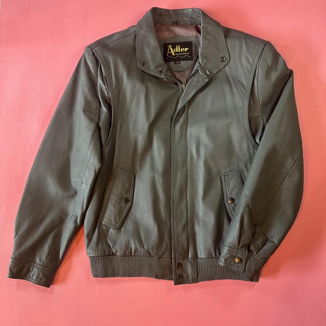 item listed by realonesvintage