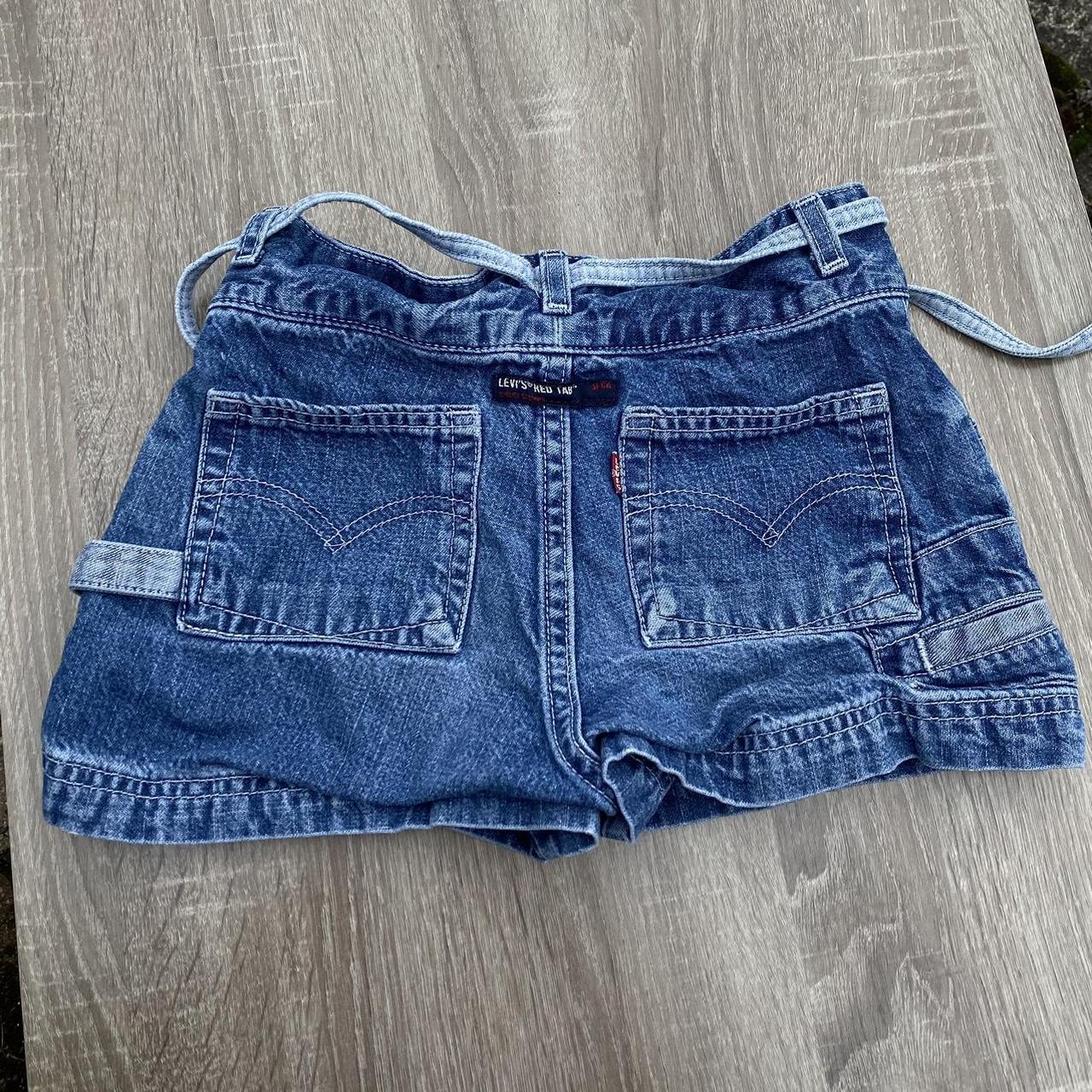 item listed by planturstyle