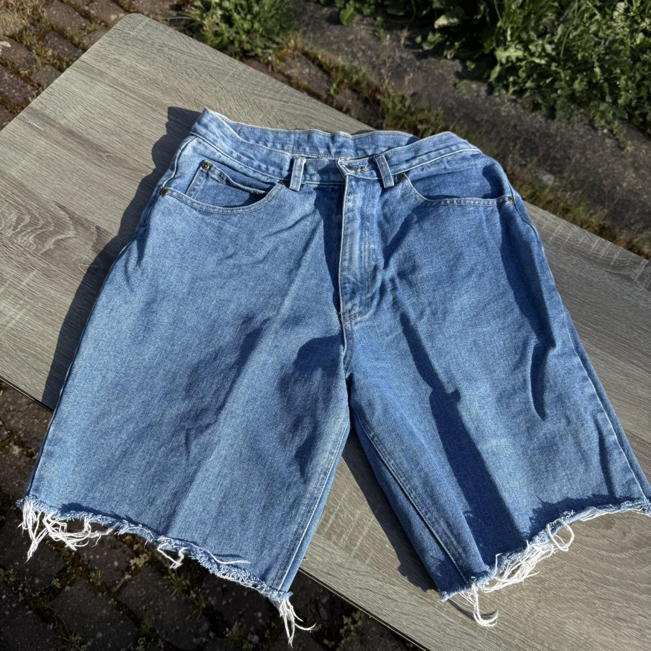 item listed by planturstyle