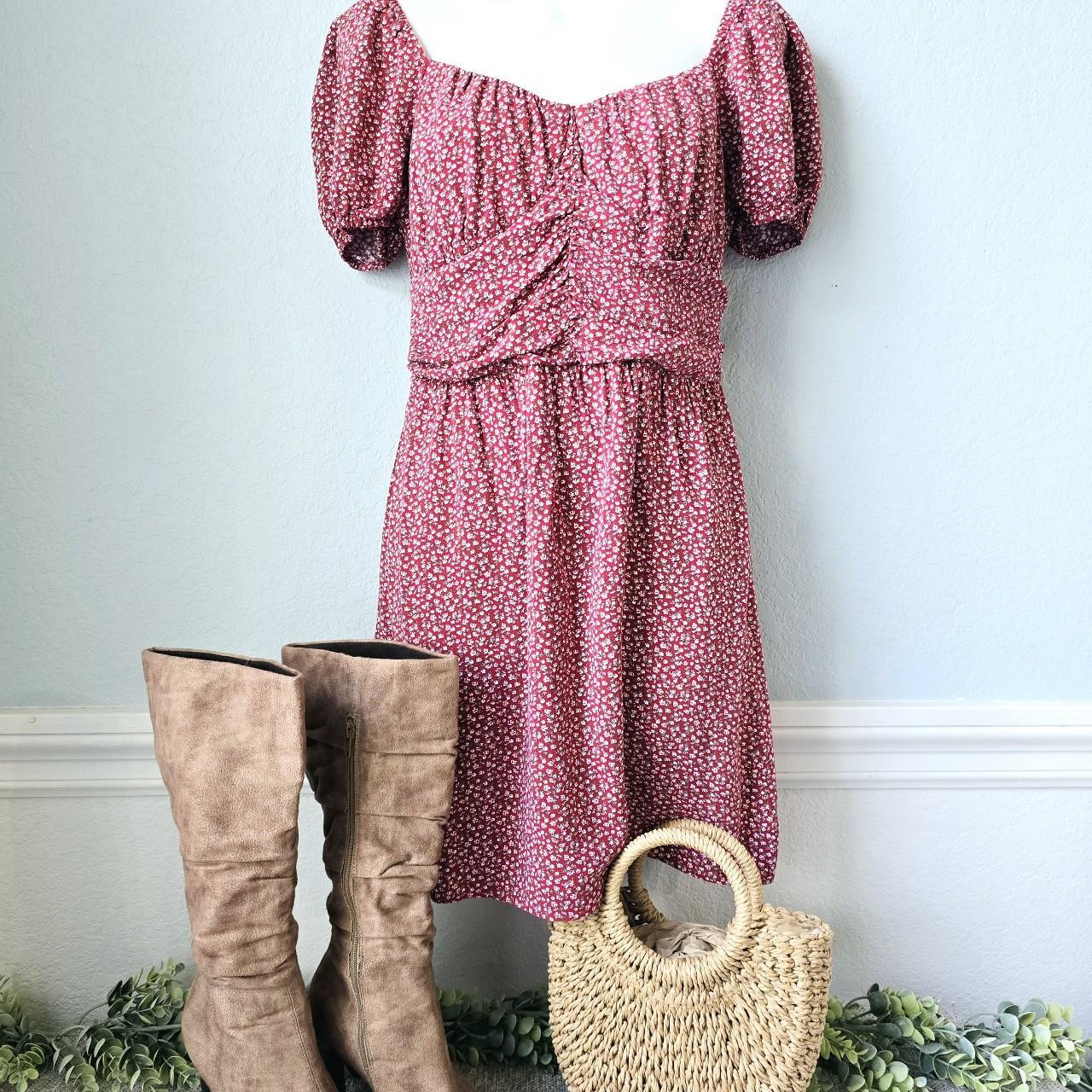 Hollister Red Floral midi Dress size med Depop