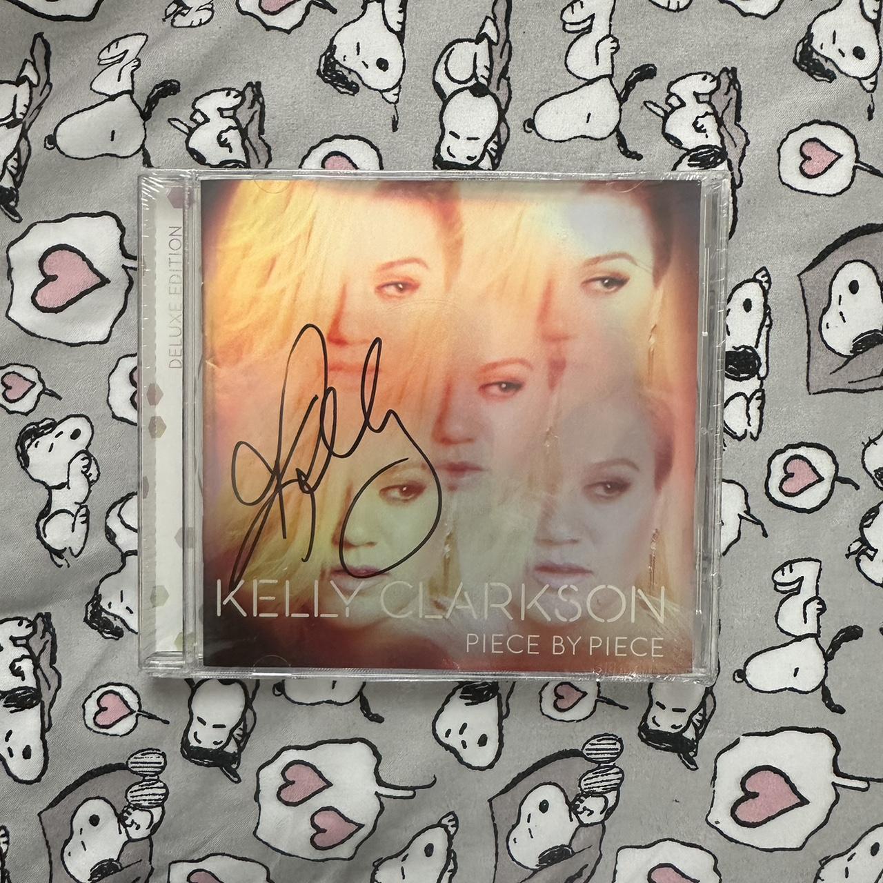 Cheapest Kelly Clarkson signed cd bundle