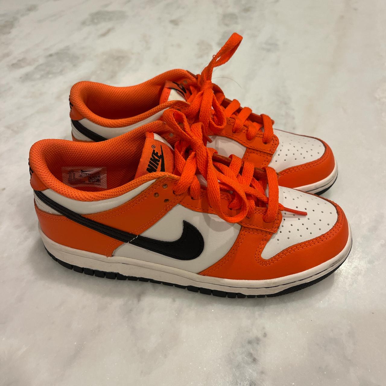 Nike outlet Dunk Low “Halloween” (2022) (GS) Size: 5.5Y