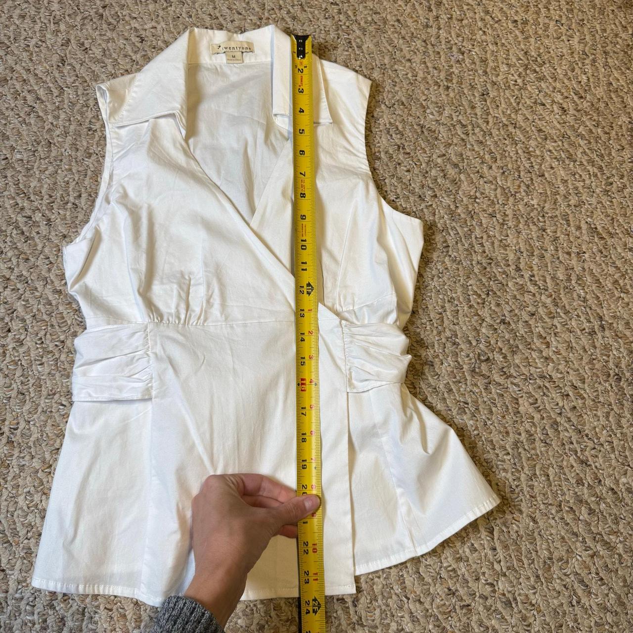 Source Unknown Women's Blouse - White - M – Twent… - image 6