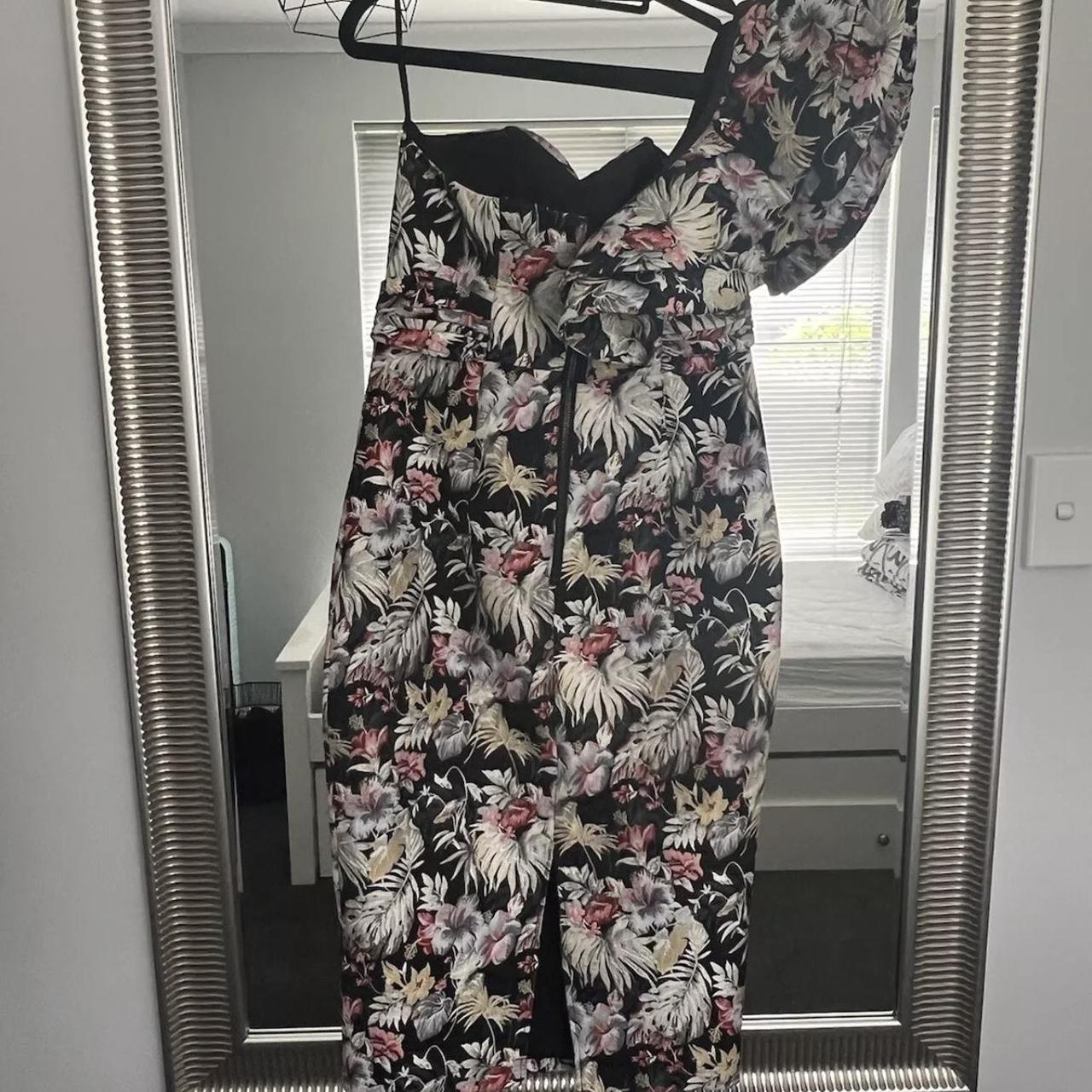 未使用　正規品 Secret Garden Midi Dress ※最終価格 Secret Garden Midi Dress