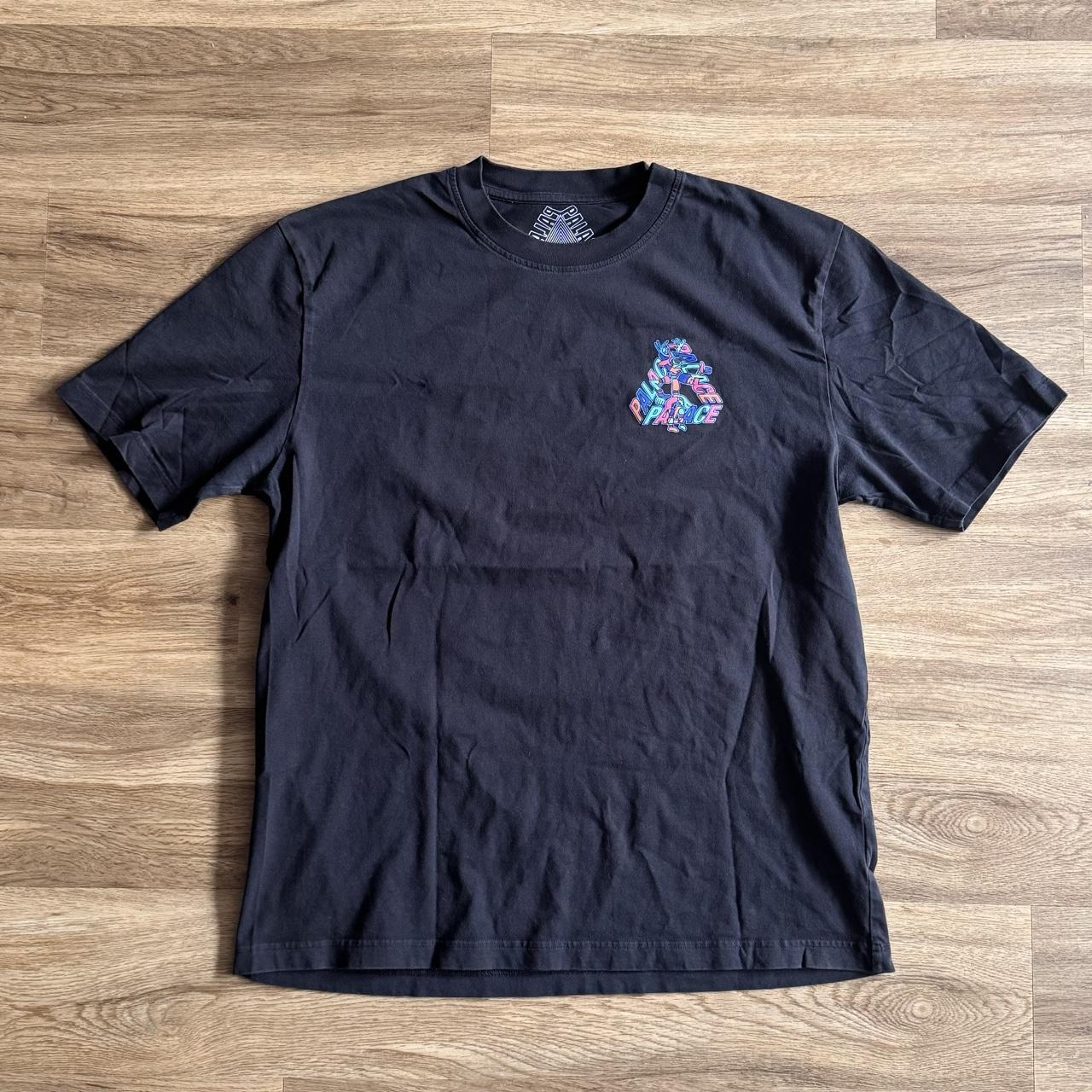 Palace B-Sans tee size Large Depop