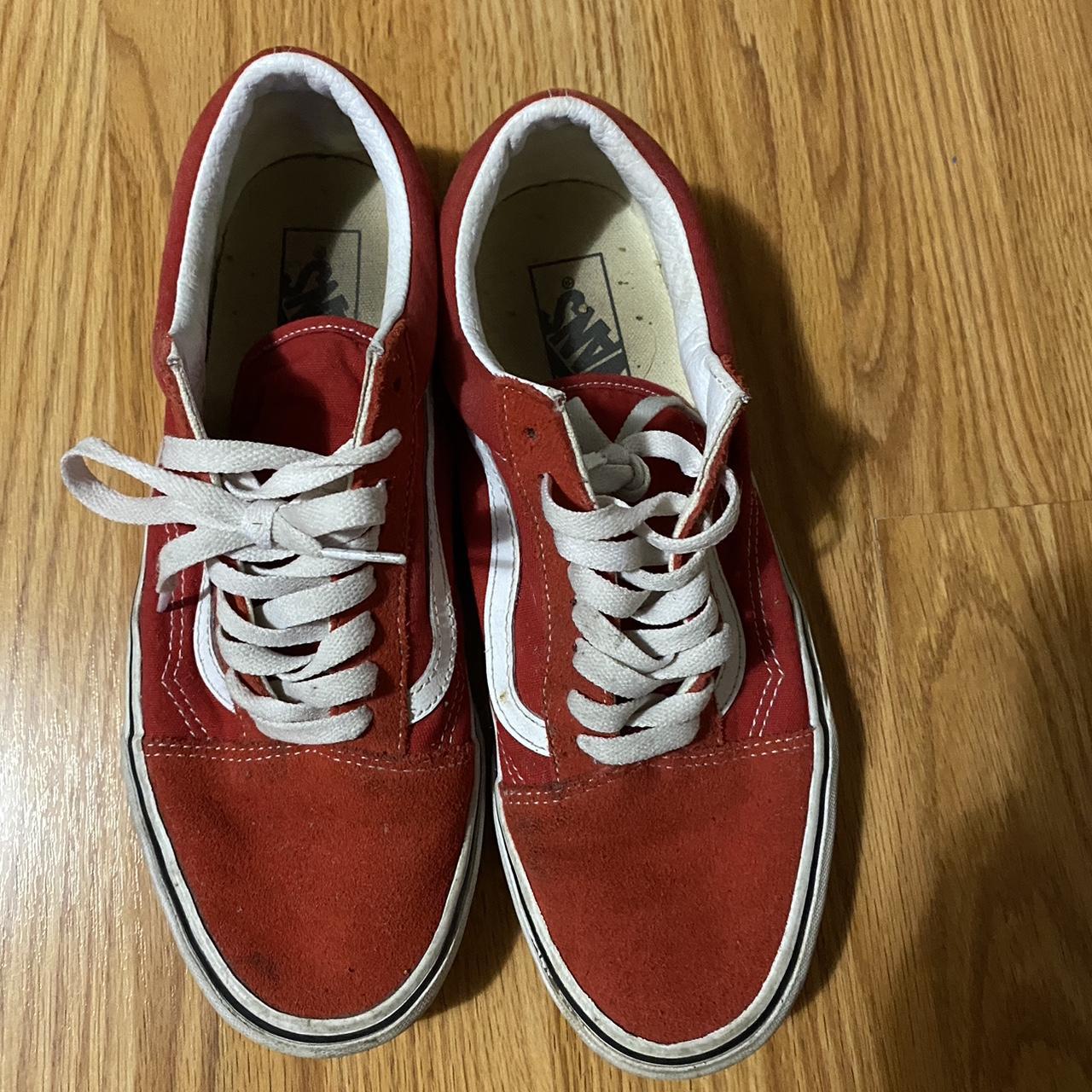 Dirty red vans best sale